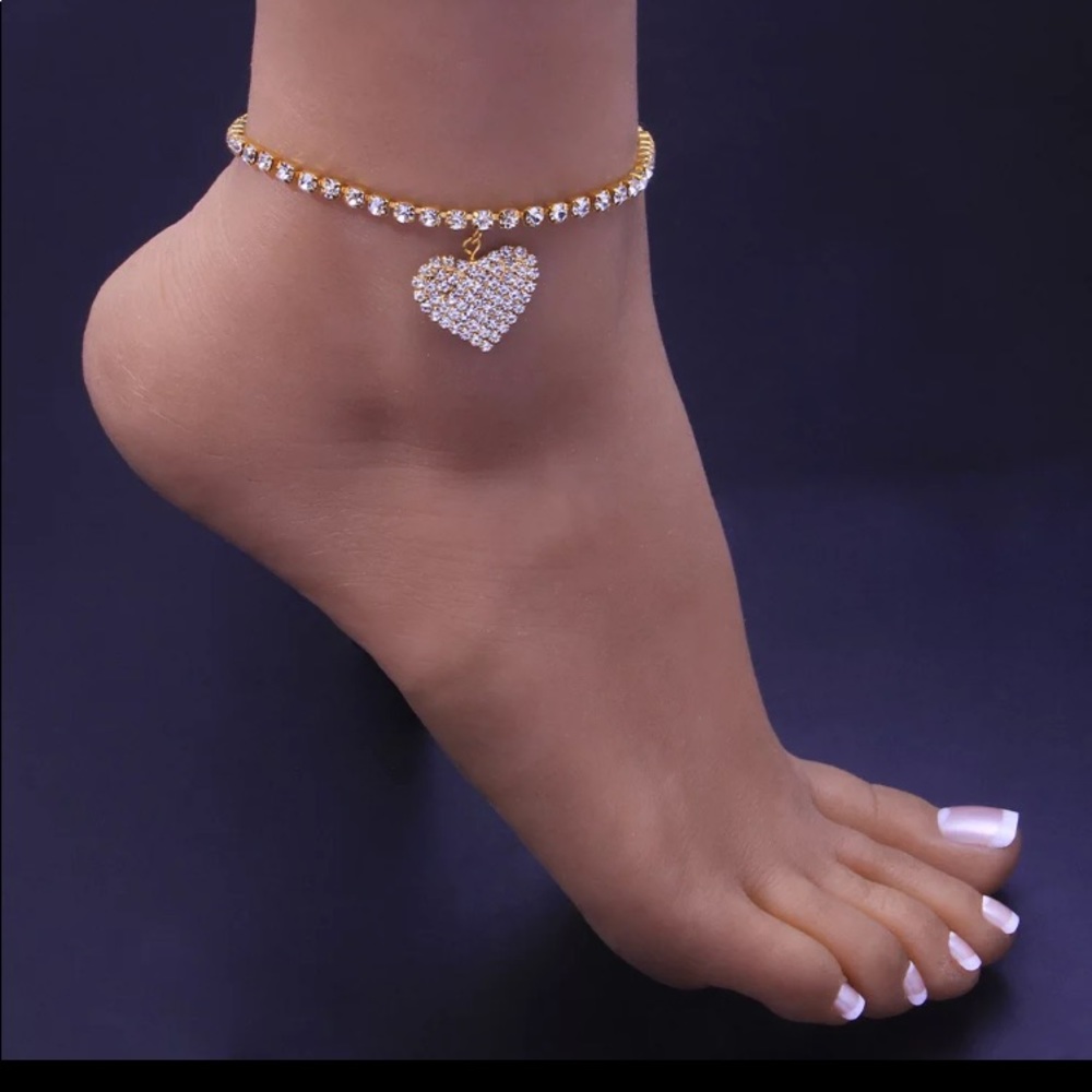 Heart anklet